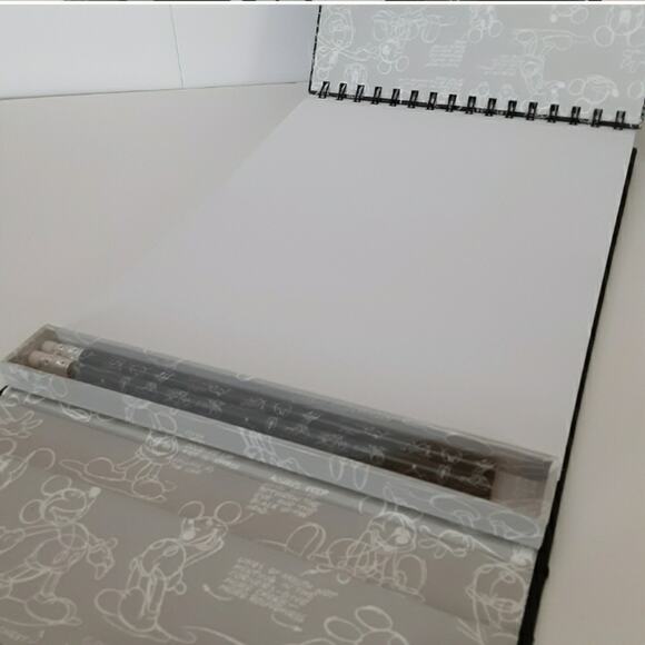 Disney Parks Mickey Mouse Notebook Spiral Bound Sketchbook Set with Pencils NWT - Picture 6 of 8